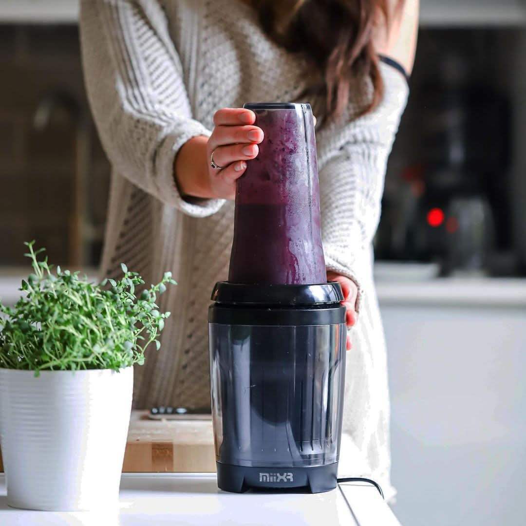 nutrition-and-protein-blender-t6 MiiXRX7_lifestyleImage_1.jpg