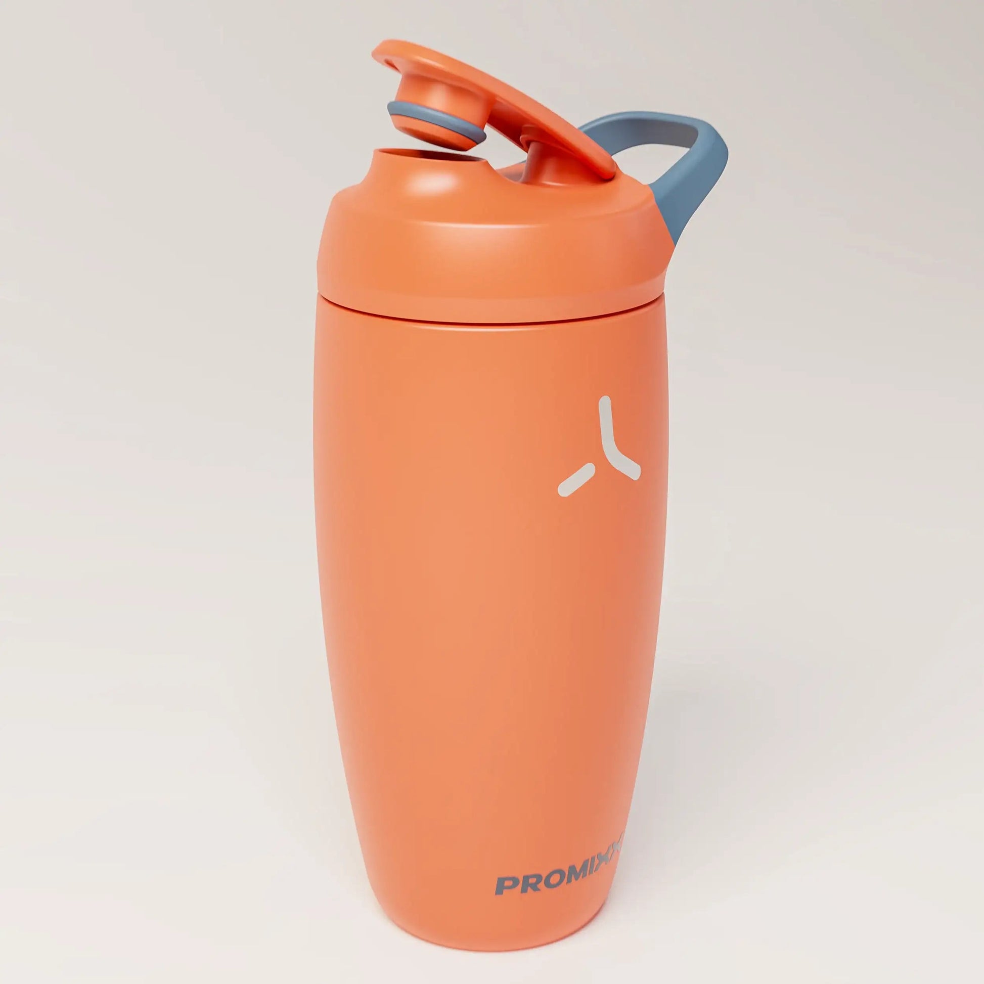 insulated-performance-shaker-bottle-t6 SHKR_18550_dwSS-S1.1_burntOrange_midnightBlue_2_3_highLeft_edit.png