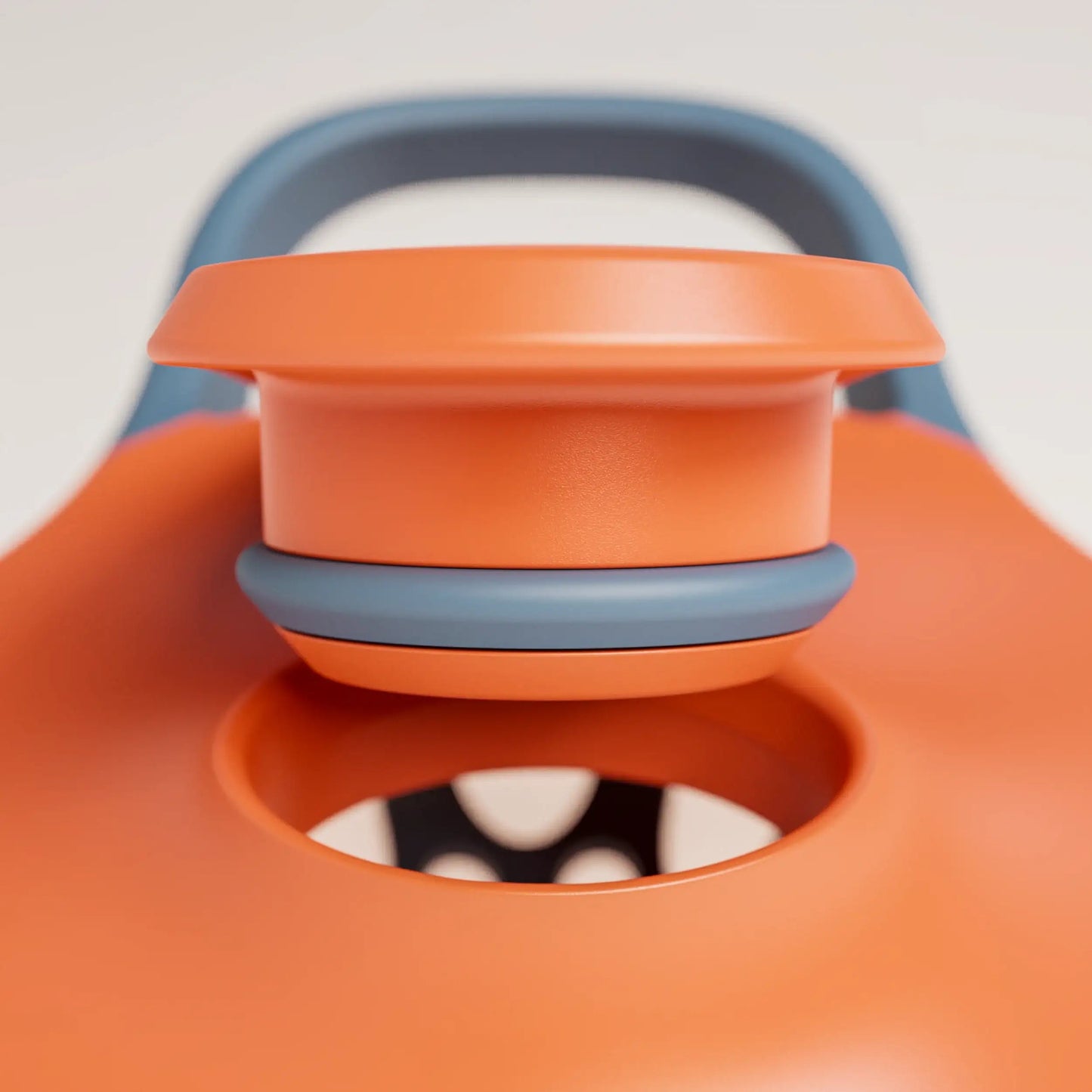 ecozen-performance-shaker-bottle-k3 SHKR_24700_P-S1.1_burntOrange_midnightBlue_2_2_MPCloop_edit.png